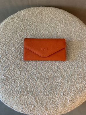 trip wallet long oranje