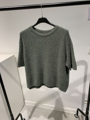 truitje korte mouw kaki