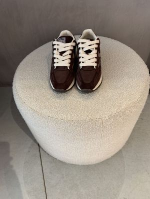 usher riggs bordeaux
